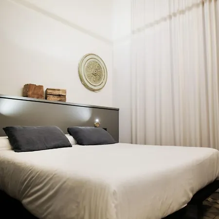 Porxos Garden Guest house