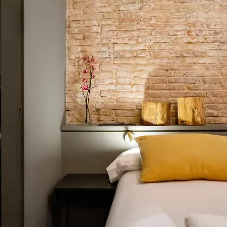 Guest house Porxos Garden Barcelona