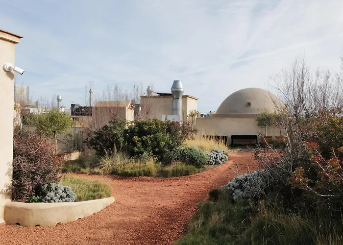 Porxos Garden Pensión