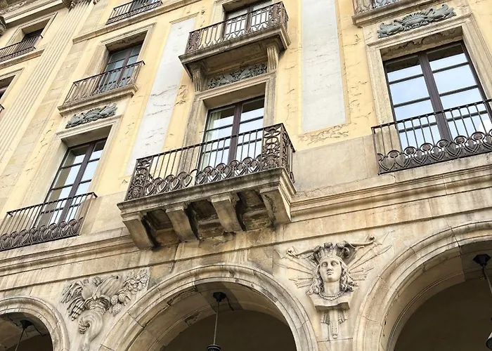 Pensión Porxos Garden 4*