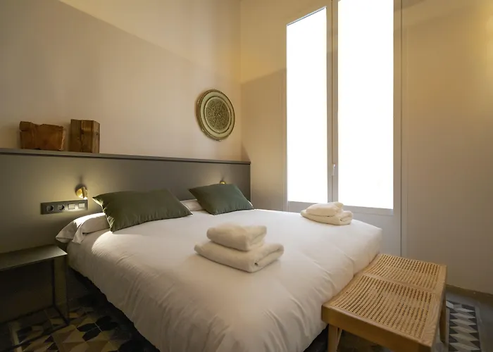 Pensión Porxos Garden Barcelona